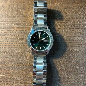 Vintage Seiko 5 Automatic Watch